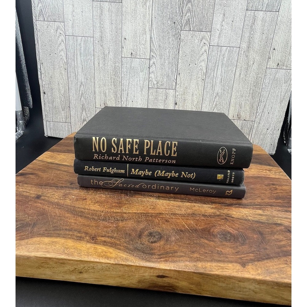 Decorative Black & Gold Book Trio: Vintage Bookcase Decor (8-10 Inches)